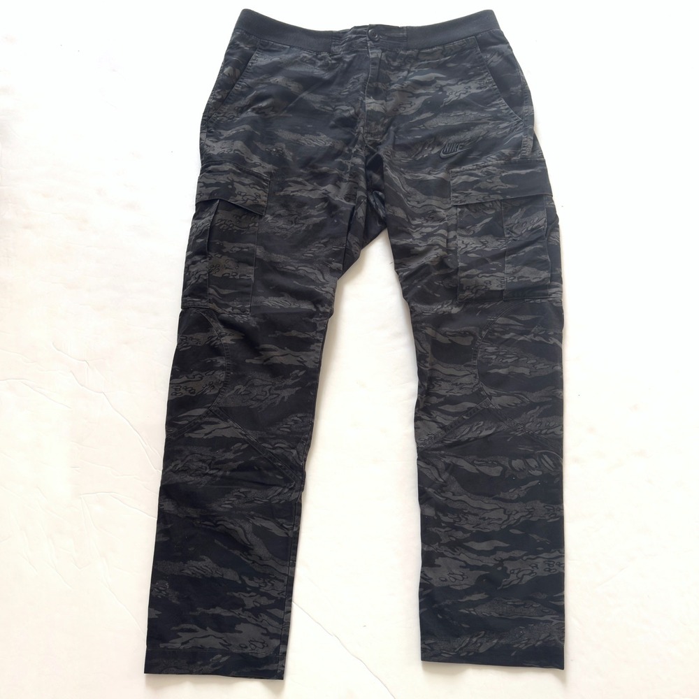 Nike NSW Tiger Stripe Camo Cargo Pants Mens Large Black Utility Streetwear